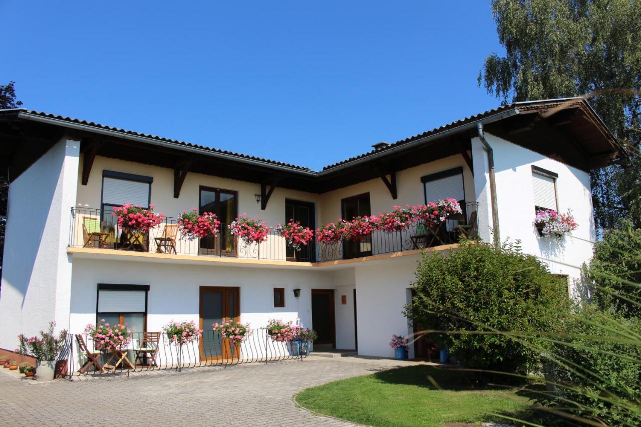 Ferienwohnung "Haus Falle" Schiefling am Wörthersee Esterno foto